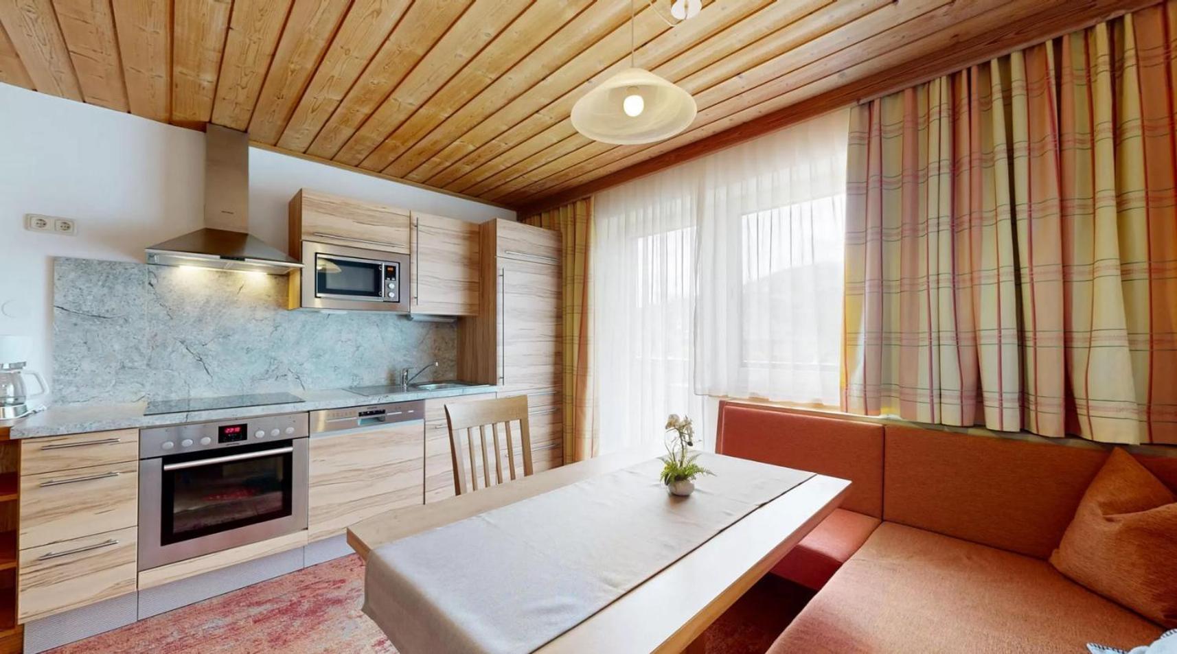 Landhaus Foidl Sankt Johann in Tirol Buitenkant foto